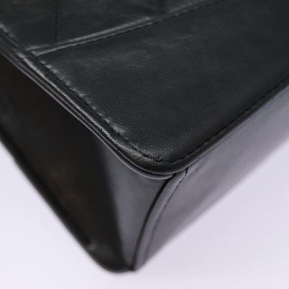 Chanel Single Flap Black Leather Shoulder Bag (Pre-Owned) - Picture 16 of 16